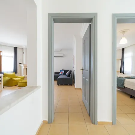 Hotel Bella *